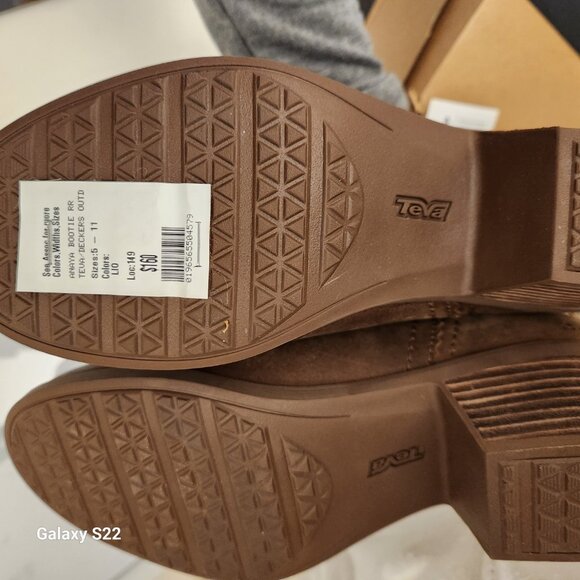 Teva Anaya Brown Booties. NIB. Size 6.5 - Picture 12 of 15